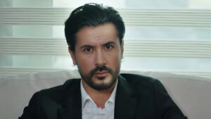 O mare de secrete Episodul 10 online subtitrat