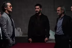 Impostorii Episodul 19 online subtitrat online subtitrat